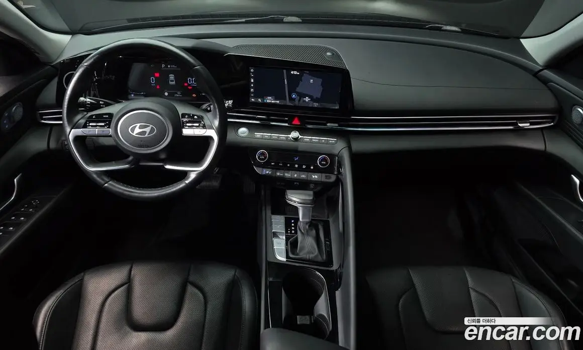 Hyundai Avante 2023 1.6 автомат (гидро), фото 7