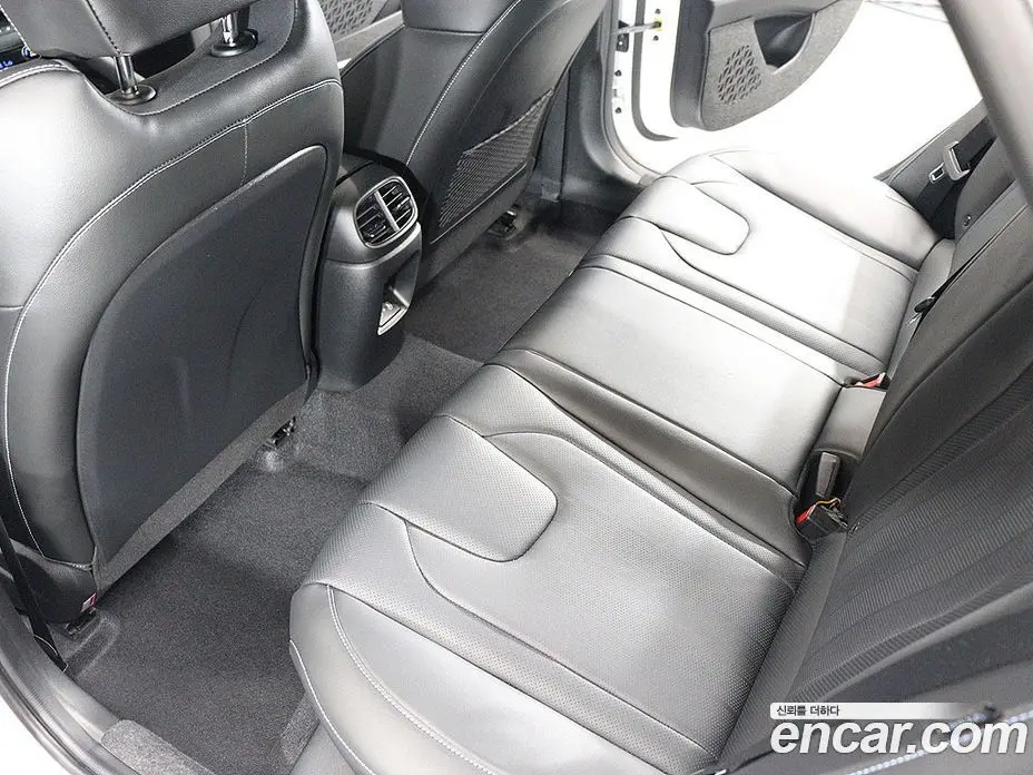 Hyundai Avante 2025 2.0 автомат (гидро), фото 8 Hyundai Avante 2025 2.0 автомат (гидро), фото 8