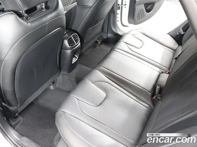 Hyundai Avante 2025 2.0 автомат (гидро), миниатюра 8 Hyundai Avante 2025 2.0 автомат (гидро), миниатюра 8