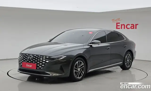 Hyundai Grandeur 2020 2.5 автомат (гидро), миниатюра 1 Hyundai Grandeur 2020 2.5 автомат (гидро), миниатюра 1