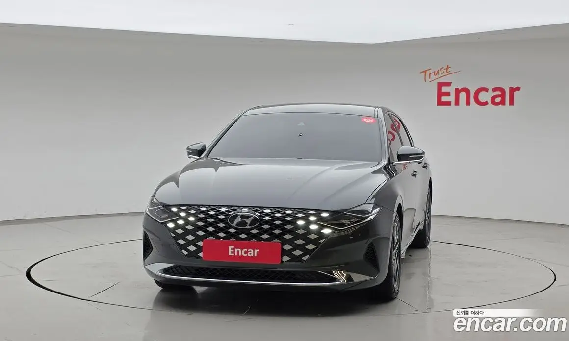 Hyundai Grandeur 2020 2.5 автомат (гидро), фото 3 Hyundai Grandeur 2020 2.5 автомат (гидро), фото 3