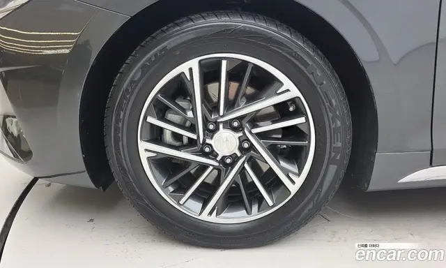 Hyundai Grandeur 2020 2.5 автомат (гидро), миниатюра 5 Hyundai Grandeur 2020 2.5 автомат (гидро), миниатюра 5