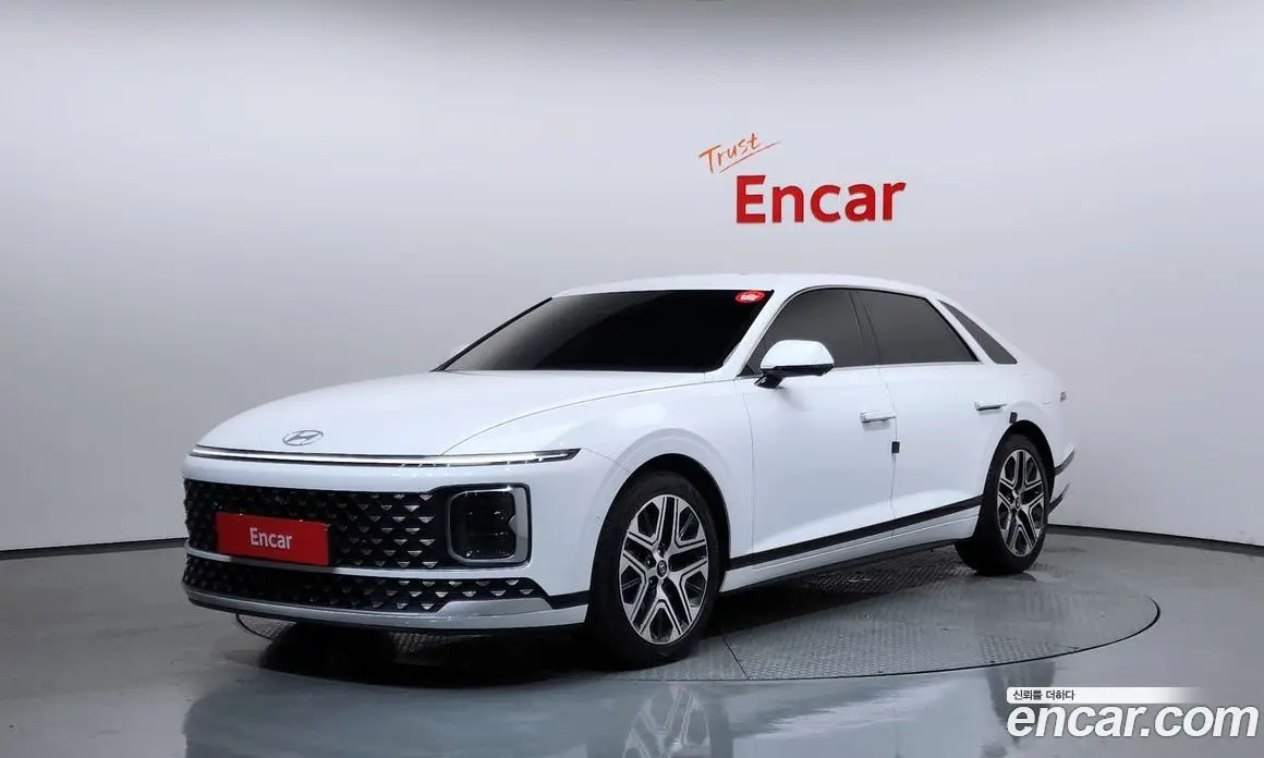Hyundai Grandeur 2024 1.6 автомат (гидро), фото 1 Hyundai Grandeur 2024 1.6 автомат (гидро), фото 1