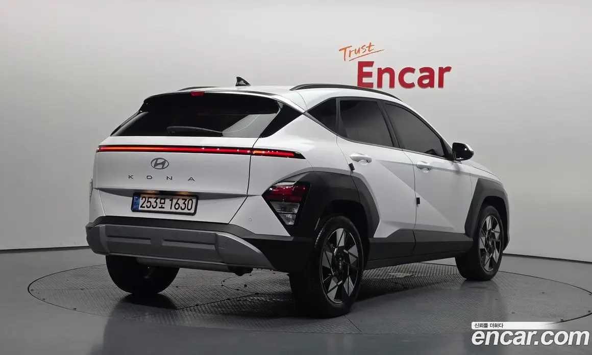Hyundai Kona 2024 1.6 автомат (гидро), фото 2 Hyundai Kona 2024 1.6 автомат (гидро), фото 2