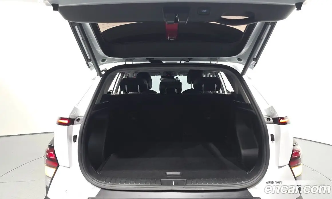 Hyundai Kona 2024 1.6 автомат (гидро), фото 26 Hyundai Kona 2024 1.6 автомат (гидро), фото 26