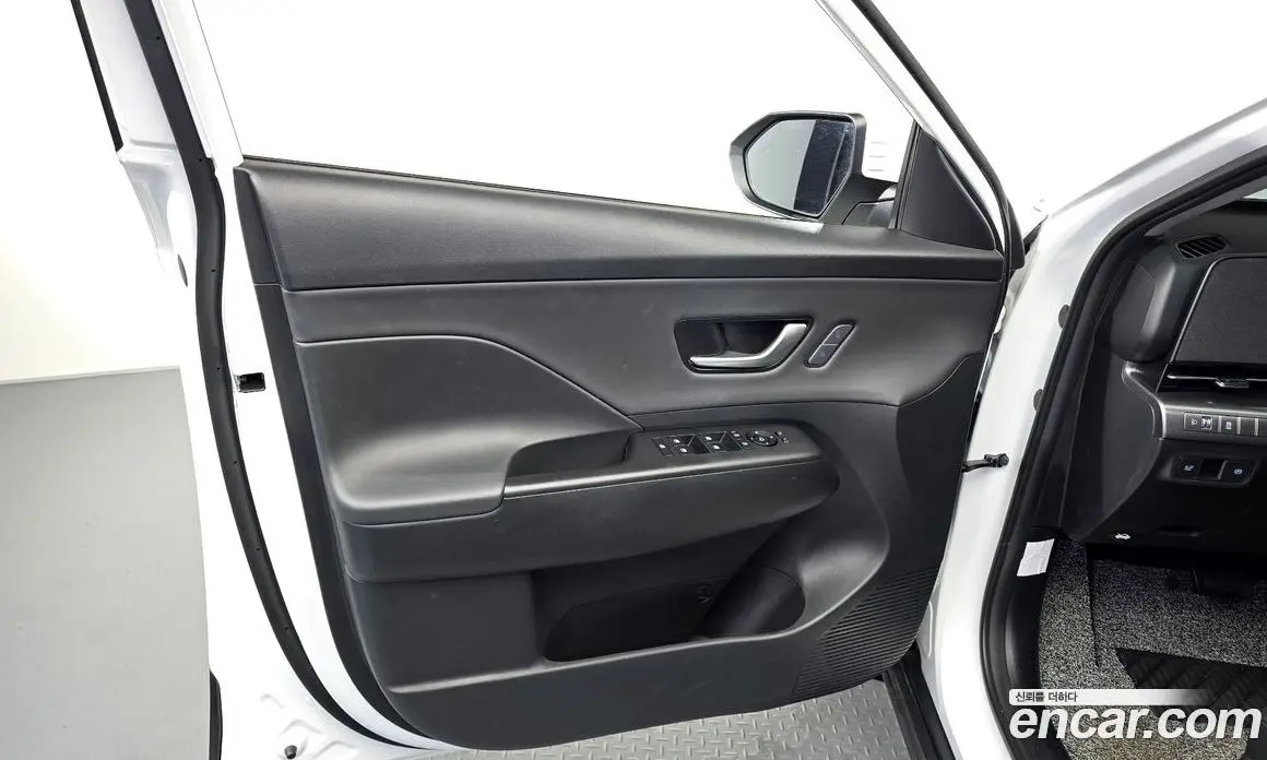 Hyundai Kona 2024 1.6 автомат (гидро), фото 14 Hyundai Kona 2024 1.6 автомат (гидро), фото 14