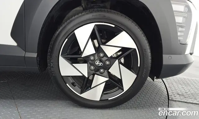 Hyundai Kona 2024 1.6 автомат (гидро), миниатюра 7 Hyundai Kona 2024 1.6 автомат (гидро), миниатюра 7