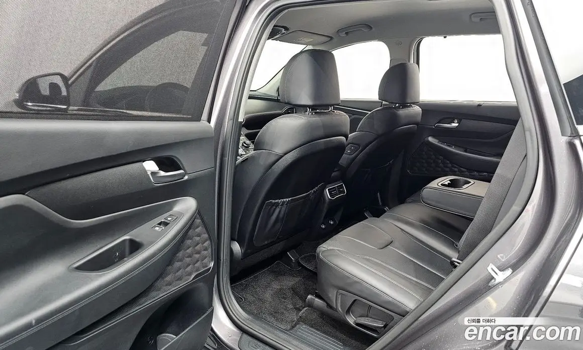 Hyundai Santa Fe 2022 2.2 автомат (гидро), фото 17 Hyundai Santa Fe 2022 2.2 автомат (гидро), фото 17