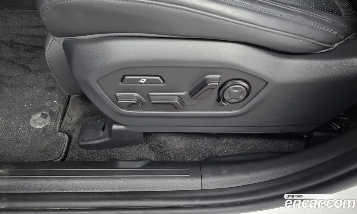 Hyundai Santa Fe 2024 2.5 автомат (гидро), фото 32 Hyundai Santa Fe 2024 2.5 автомат (гидро), фото 32