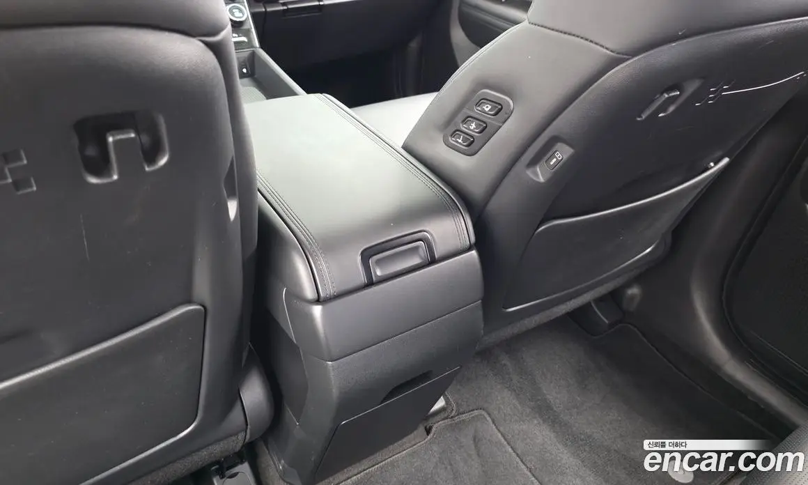 Hyundai Santa Fe 2024 2.5 автомат (гидро), фото 33 Hyundai Santa Fe 2024 2.5 автомат (гидро), фото 33