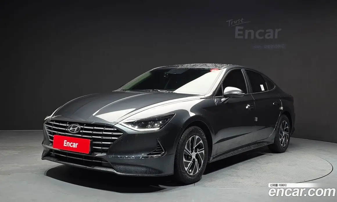 Hyundai Sonata 2022 2.0 автомат (гидро), фото 1 Hyundai Sonata 2022 2.0 автомат (гидро), фото 1