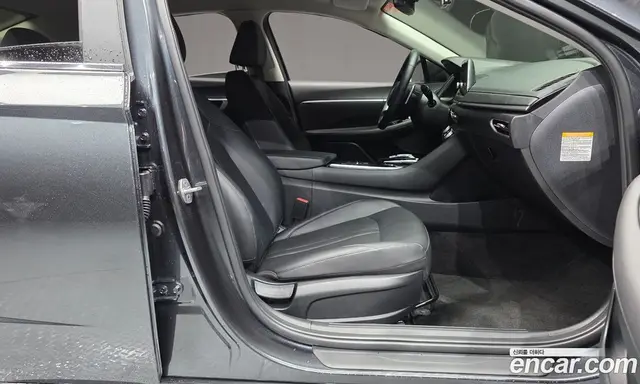 Hyundai Sonata 2022 2.0 автомат (гидро), миниатюра 11 Hyundai Sonata 2022 2.0 автомат (гидро), миниатюра 11