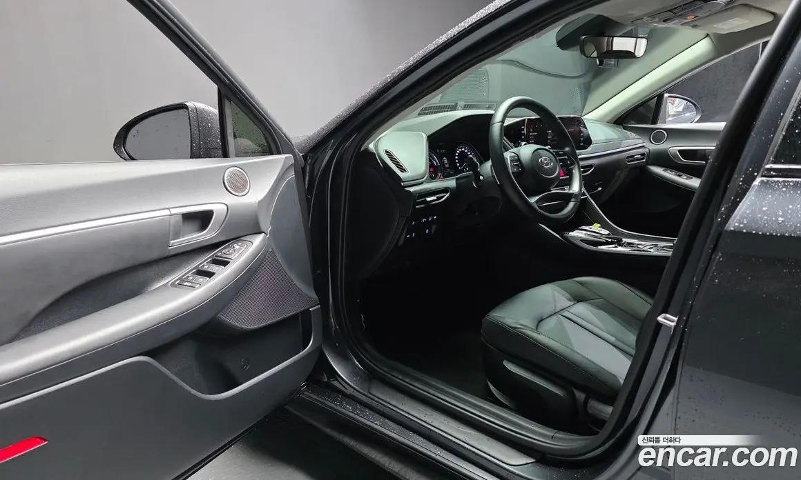 Hyundai Sonata 2022 2.0 автомат (гидро), фото 10 Hyundai Sonata 2022 2.0 автомат (гидро), фото 10