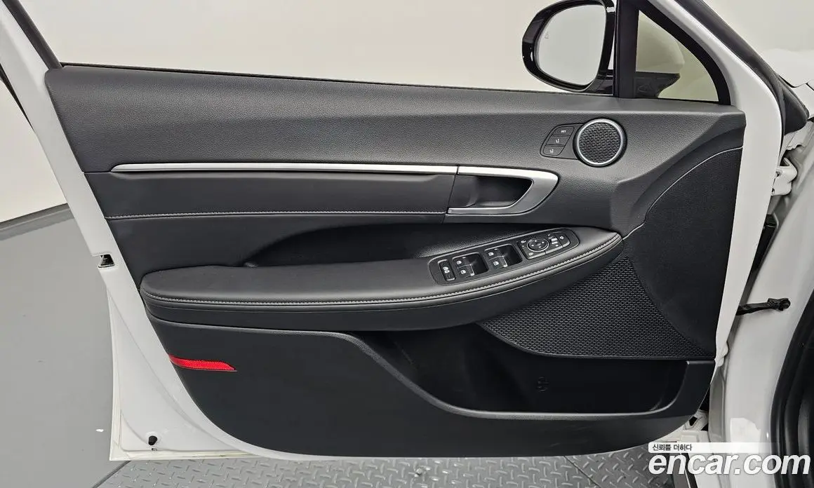 Hyundai Sonata 2023 2.0 автомат (гидро), фото 14 Hyundai Sonata 2023 2.0 автомат (гидро), фото 14