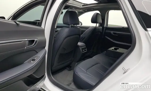 Hyundai Sonata 2024 2.0 автомат (гидро), миниатюра 11 Hyundai Sonata 2024 2.0 автомат (гидро), миниатюра 11