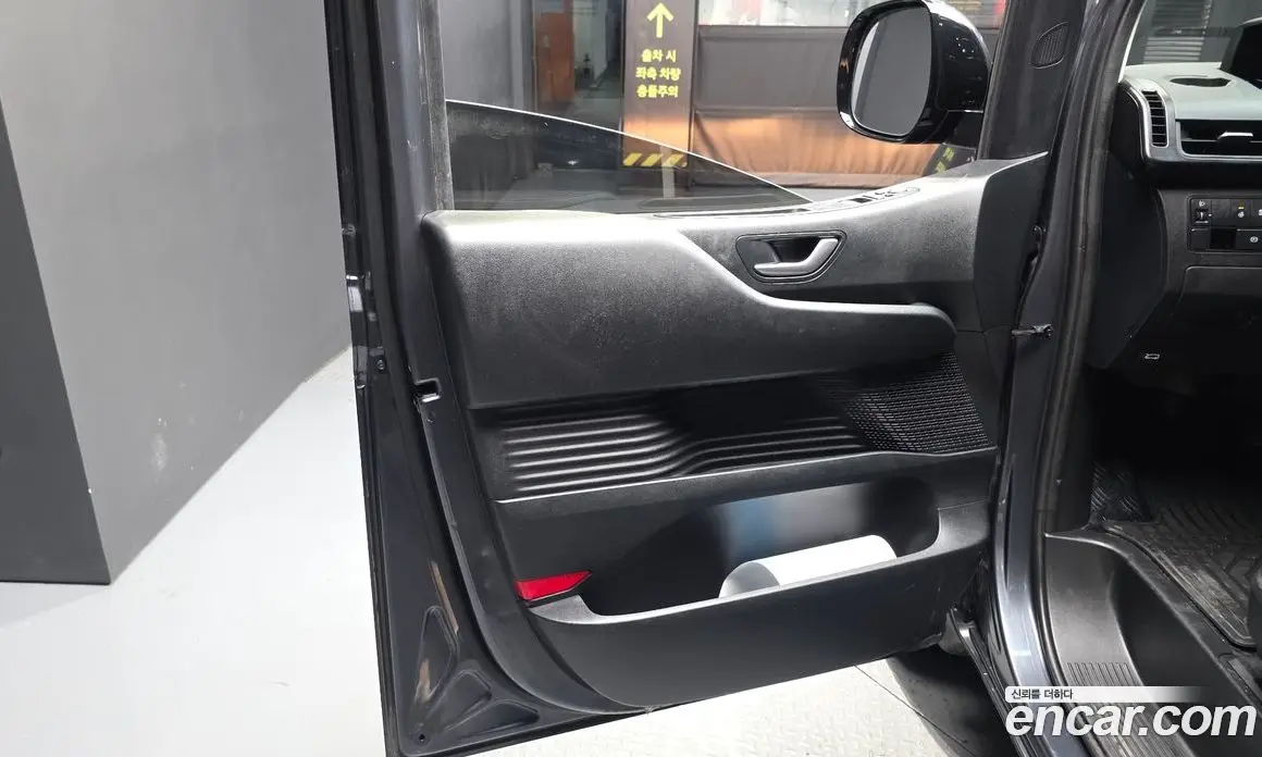 Hyundai Staria 2021 3.5 автомат (гидро), фото 14 Hyundai Staria 2021 3.5 автомат (гидро), фото 14
