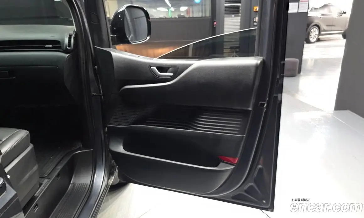 Hyundai Staria 2021 3.5 автомат (гидро), фото 15 Hyundai Staria 2021 3.5 автомат (гидро), фото 15