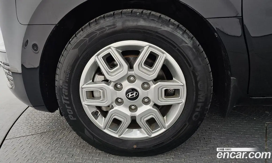 Hyundai Staria 2024 2.2 автомат (гидро), фото 5 Hyundai Staria 2024 2.2 автомат (гидро), фото 5