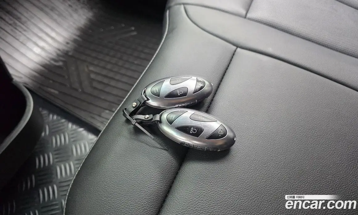 Hyundai Staria 2024 1.6 автомат (гидро), фото 32 Hyundai Staria 2024 1.6 автомат (гидро), фото 32
