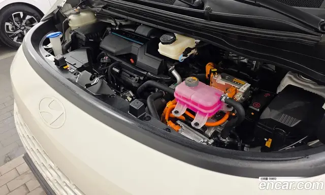 Hyundai Staria 2024 1.6 автомат (гидро), миниатюра 6 Hyundai Staria 2024 1.6 автомат (гидро), миниатюра 6