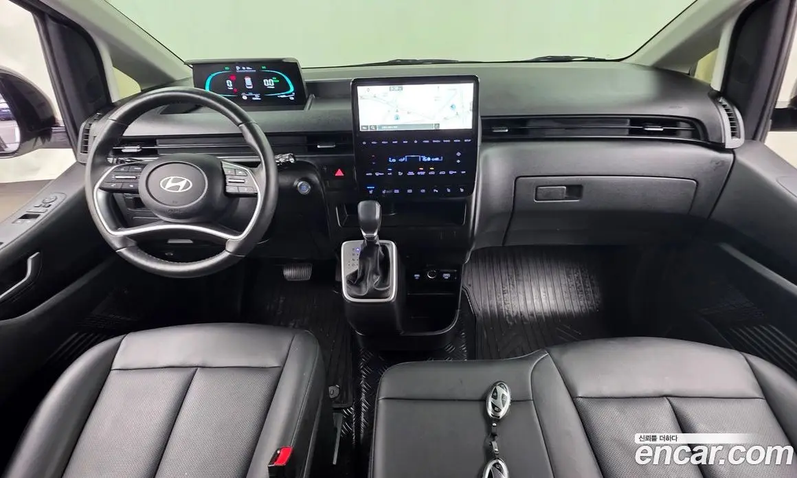 Hyundai Staria 2024 1.6 автомат (гидро), фото 10 Hyundai Staria 2024 1.6 автомат (гидро), фото 10
