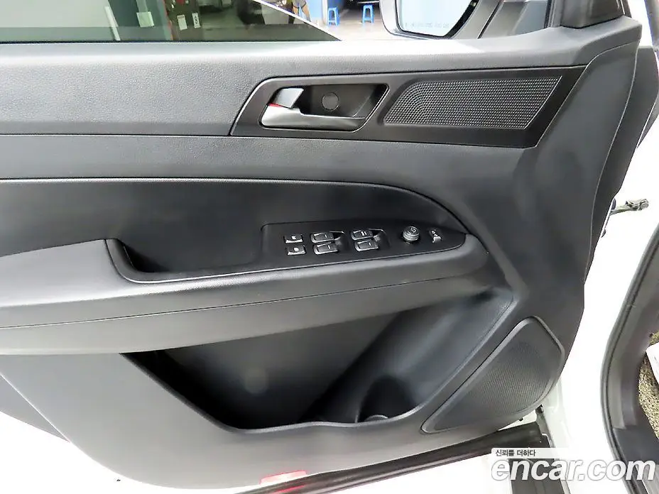 SsangYong Rexton 2020 2.2 автомат (гидро), фото 13 SsangYong Rexton 2020 2.2 автомат (гидро), фото 13