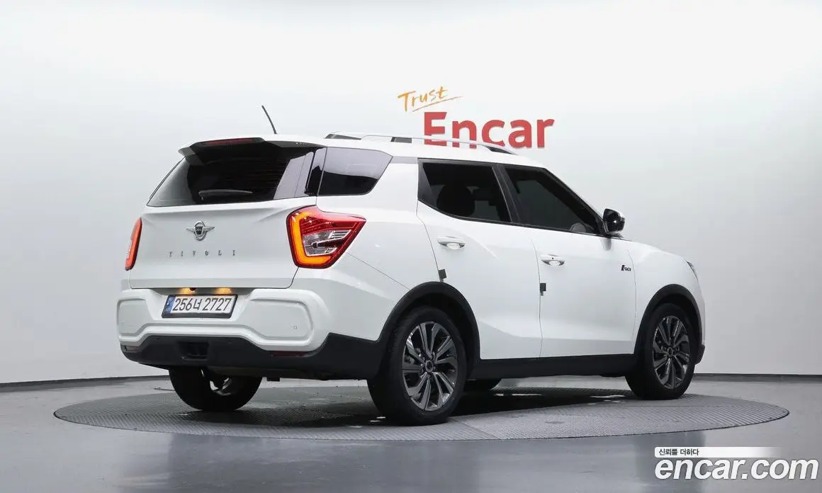 SsangYong TIBOLI 2021 1.5 автомат (гидро), фото 2 SsangYong TIBOLI 2021 1.5 автомат (гидро), фото 2