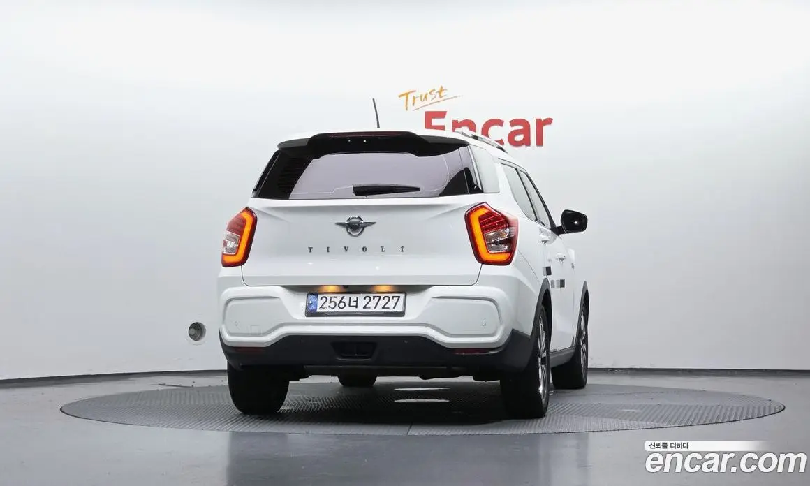 SsangYong TIBOLI 2021 1.5 автомат (гидро), фото 4 SsangYong TIBOLI 2021 1.5 автомат (гидро), фото 4
