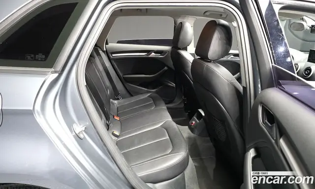 Audi A3 2015 1.6 автомат (гидро), миниатюра 12