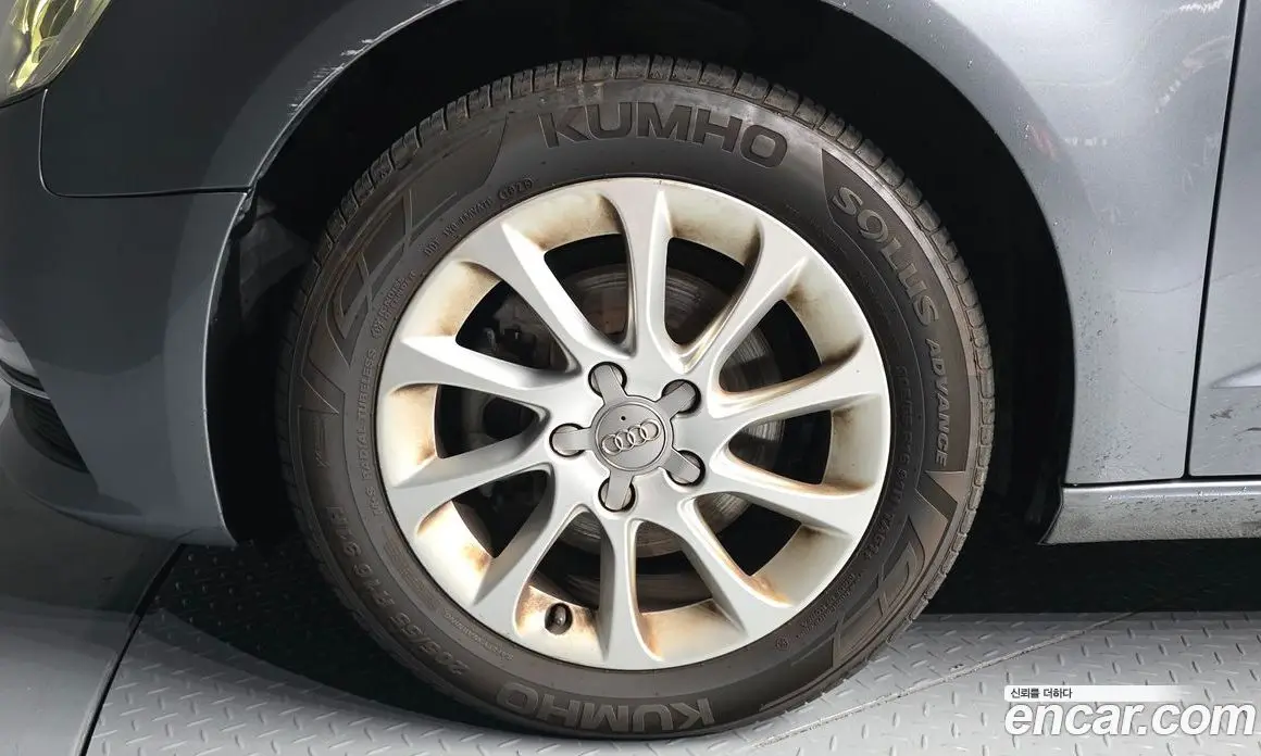 Audi A3 2015 1.6 автомат (гидро), фото 5 Audi A3 2015 1.6 автомат (гидро), фото 5