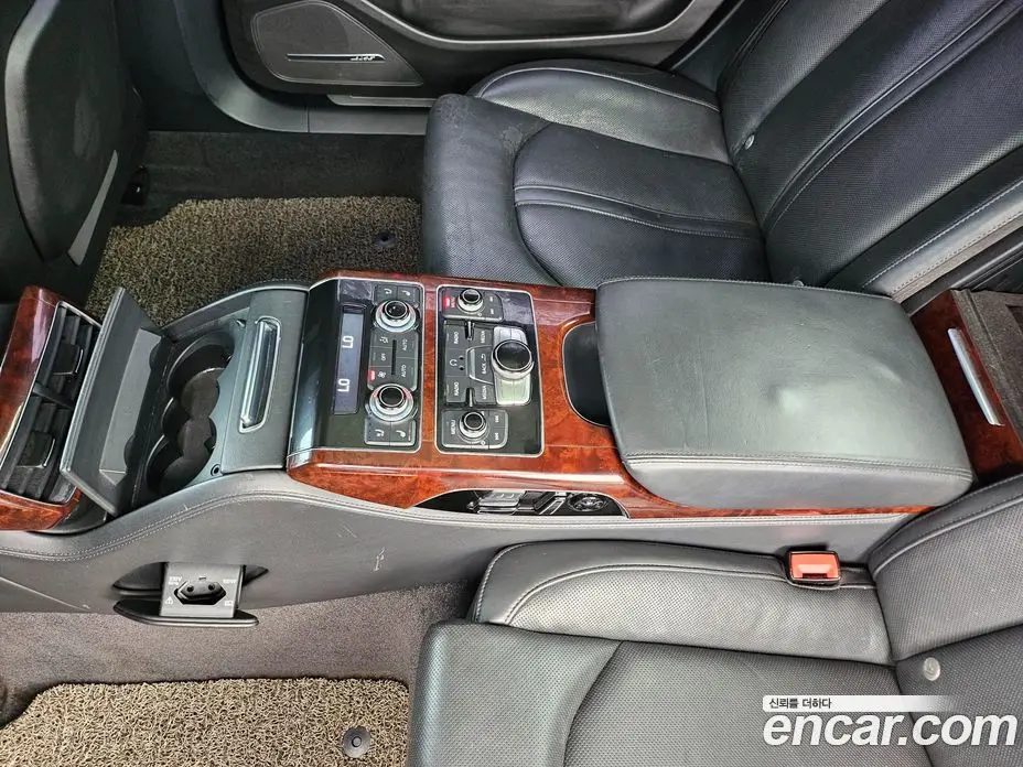 Audi A8 2012 4.2 автомат (гидро), фото 11 Audi A8 2012 4.2 автомат (гидро), фото 11