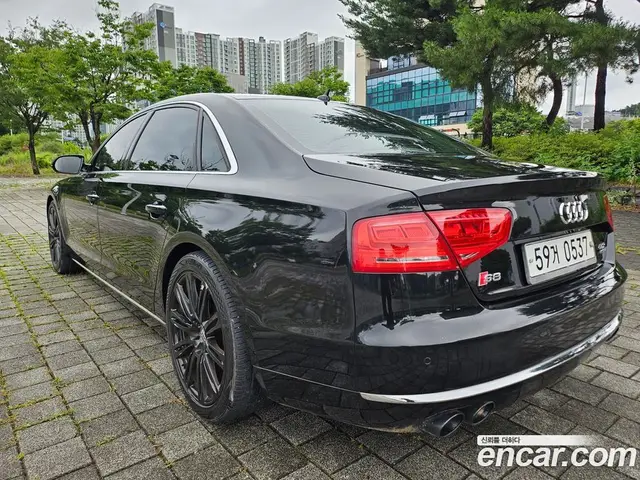 Audi A8 2012 4.2 автомат (гидро), миниатюра 5 Audi A8 2012 4.2 автомат (гидро), миниатюра 5
