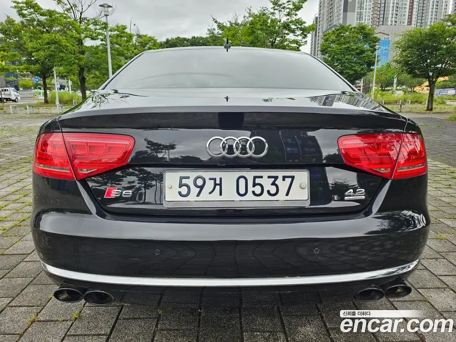 Audi A8 2012 4.2 автомат (гидро), фото 6 Audi A8 2012 4.2 автомат (гидро), фото 6