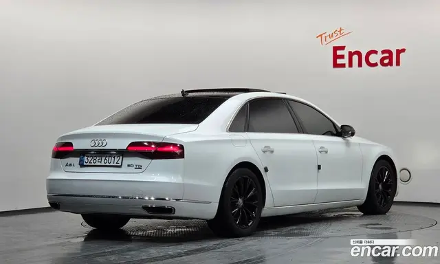 Audi A8 2014 3.0 автомат (гидро), миниатюра 2