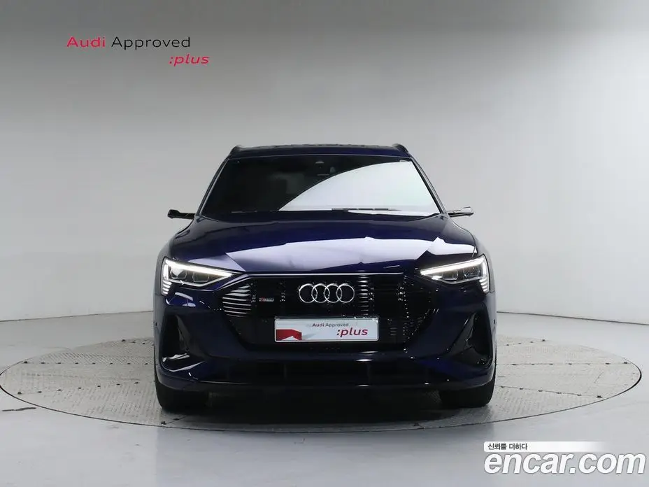 Audi e-tron 2022 1.0 автомат (гидро), фото 3 Audi e-tron 2022 1.0 автомат (гидро), фото 3