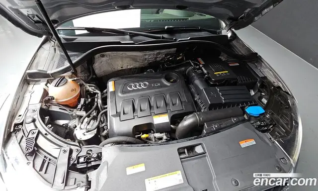 Audi Q3 2015 2.0 автомат (гидро), миниатюра 6 Audi Q3 2015 2.0 автомат (гидро), миниатюра 6