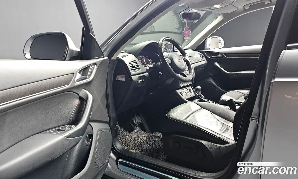 Audi Q3 2015 2.0 автомат (гидро), фото 10 Audi Q3 2015 2.0 автомат (гидро), фото 10