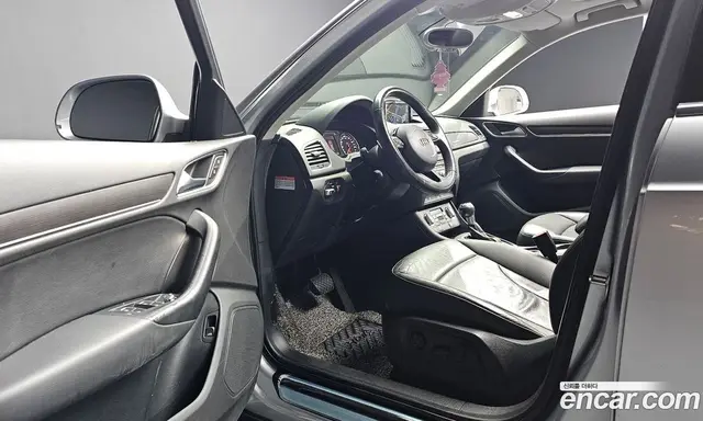 Audi Q3 2015 2.0 автомат (гидро), миниатюра 10 Audi Q3 2015 2.0 автомат (гидро), миниатюра 10