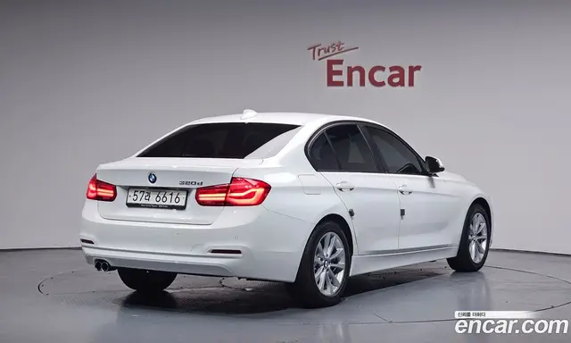BMW 3 серия 2018 2.0 автомат (гидро), миниатюра 1 BMW 3 серия 2018 2.0 автомат (гидро), миниатюра 1