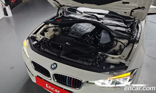 BMW 3 серия 2018 2.0 автомат (гидро), миниатюра 5 BMW 3 серия 2018 2.0 автомат (гидро), миниатюра 5