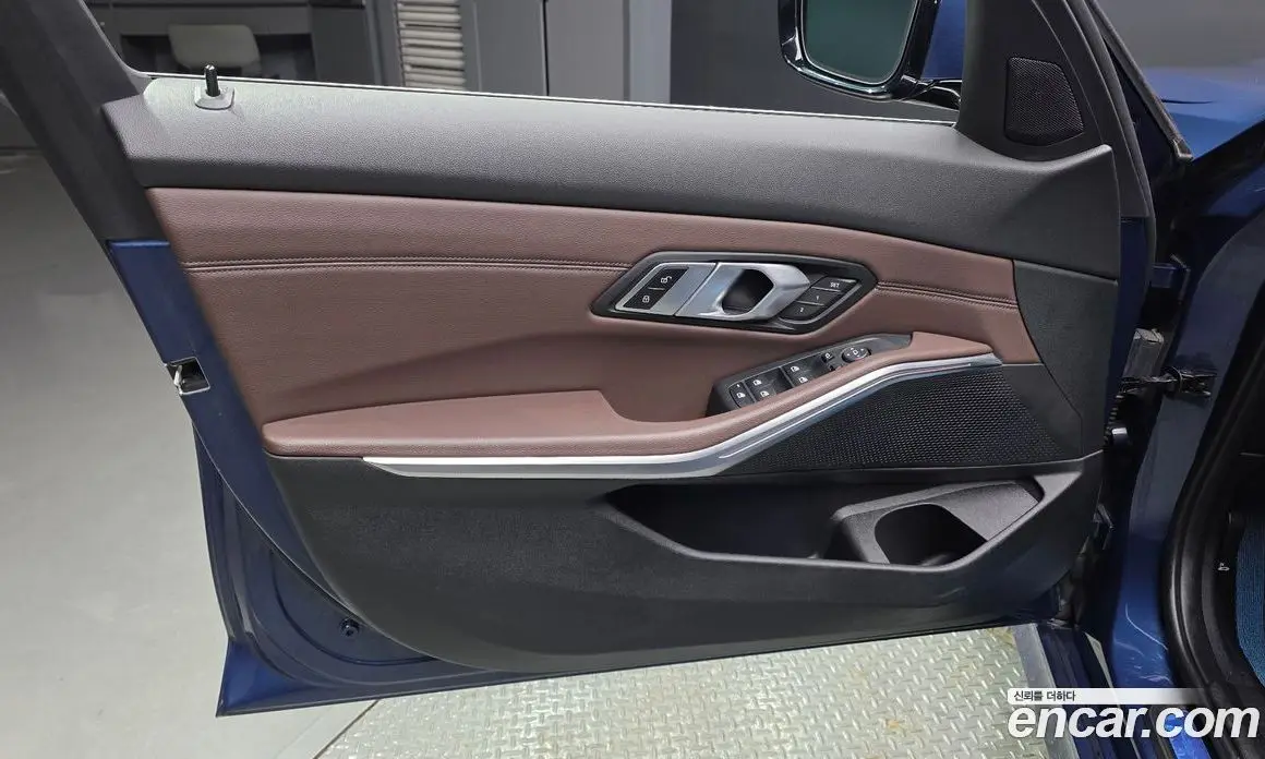 BMW 3 серия 2021 2.0 автомат (гидро), фото 13