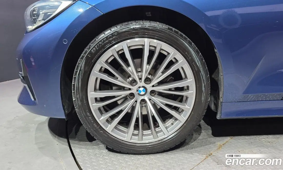 BMW 3 серия 2021 2.0 автомат (гидро), фото 4