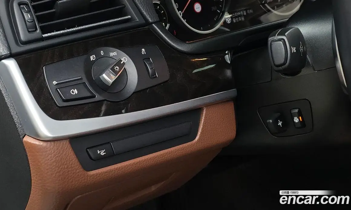 BMW 5 серия 2014 2.0 автомат (гидро), фото 26 BMW 5 серия 2014 2.0 автомат (гидро), фото 26