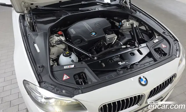 BMW 5 серия 2014 2.0 автомат (гидро), миниатюра 5 BMW 5 серия 2014 2.0 автомат (гидро), миниатюра 5