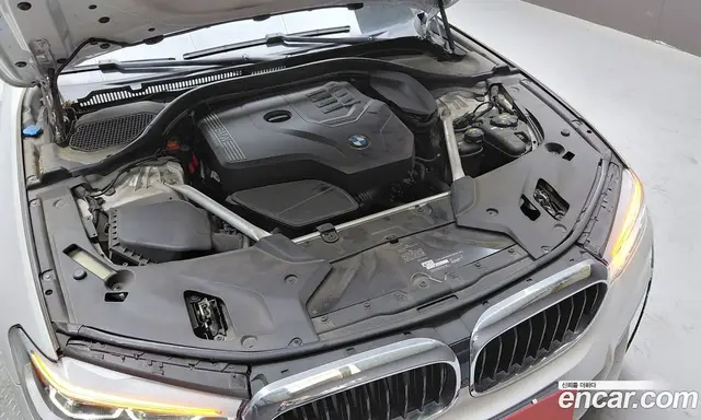 BMW 5 серия 2020 2.0 автомат (гидро), миниатюра 5 BMW 5 серия 2020 2.0 автомат (гидро), миниатюра 5
