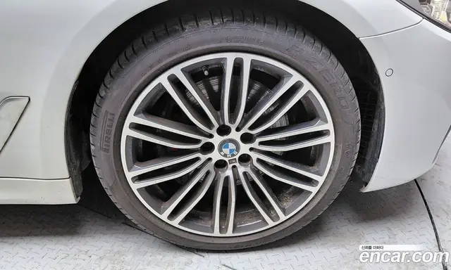 BMW 5 серия 2020 2.0 автомат (гидро), миниатюра 6 BMW 5 серия 2020 2.0 автомат (гидро), миниатюра 6