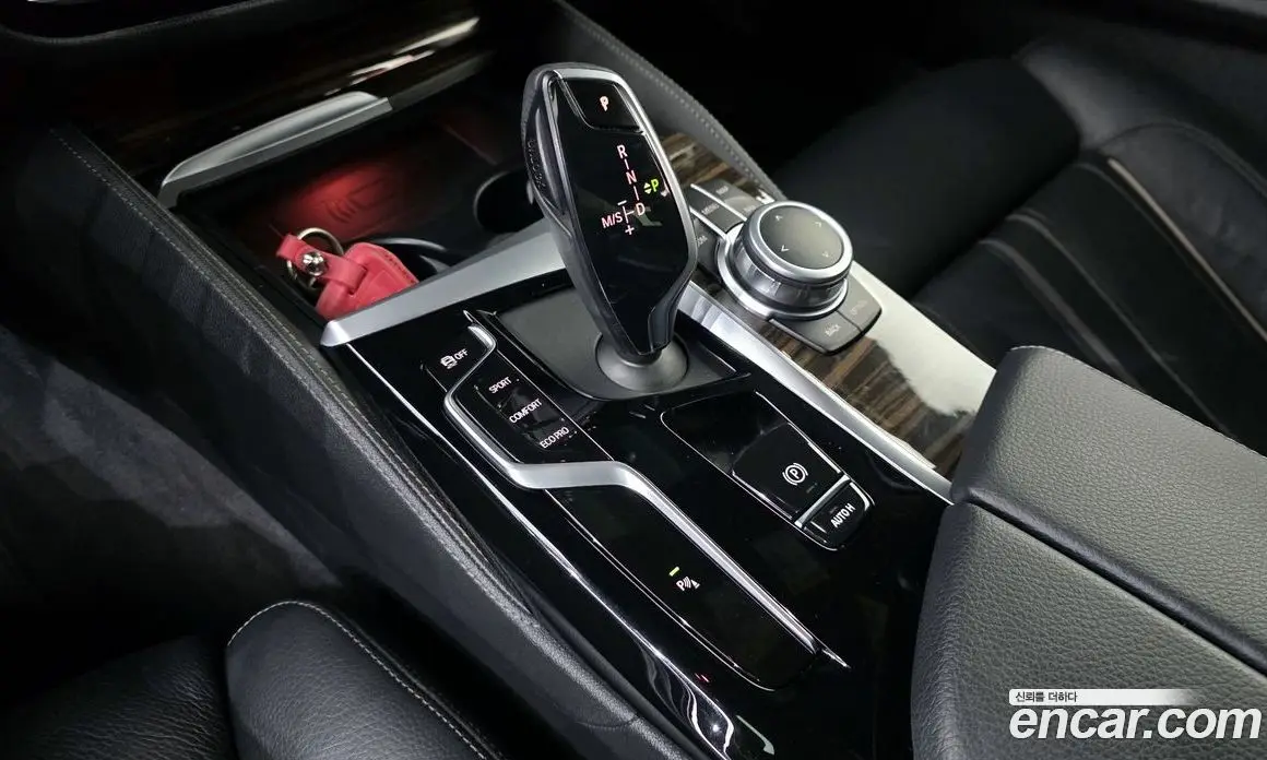 BMW 5 серия 2022 2.0 автомат (гидро), фото 9