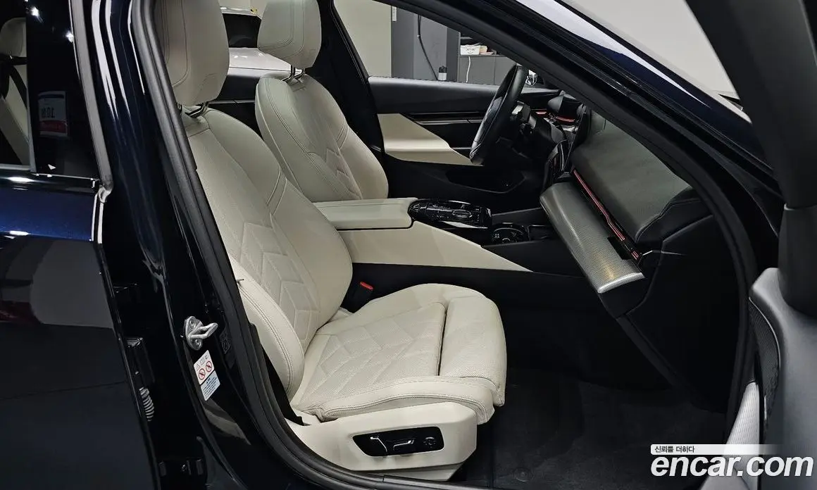 BMW 5 серия 2024 2.0 автомат (гидро), фото 15 BMW 5 серия 2024 2.0 автомат (гидро), фото 15