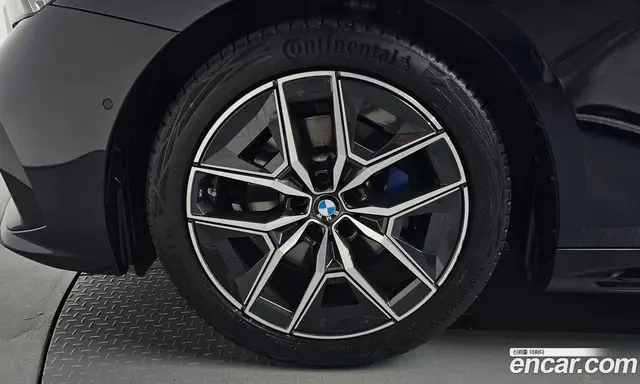 BMW 5 серия 2024 2.0 автомат (гидро), миниатюра 4 BMW 5 серия 2024 2.0 автомат (гидро), миниатюра 4