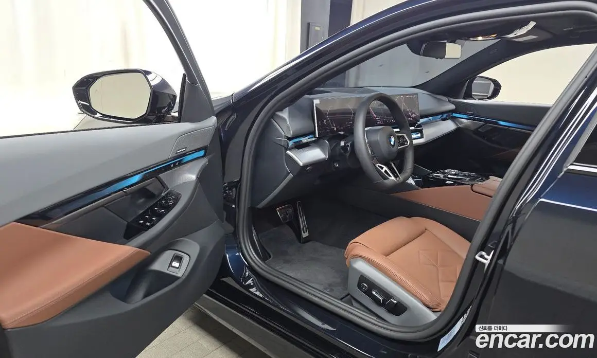 BMW 5 серия 2025 2.0 автомат (гидро), фото 13